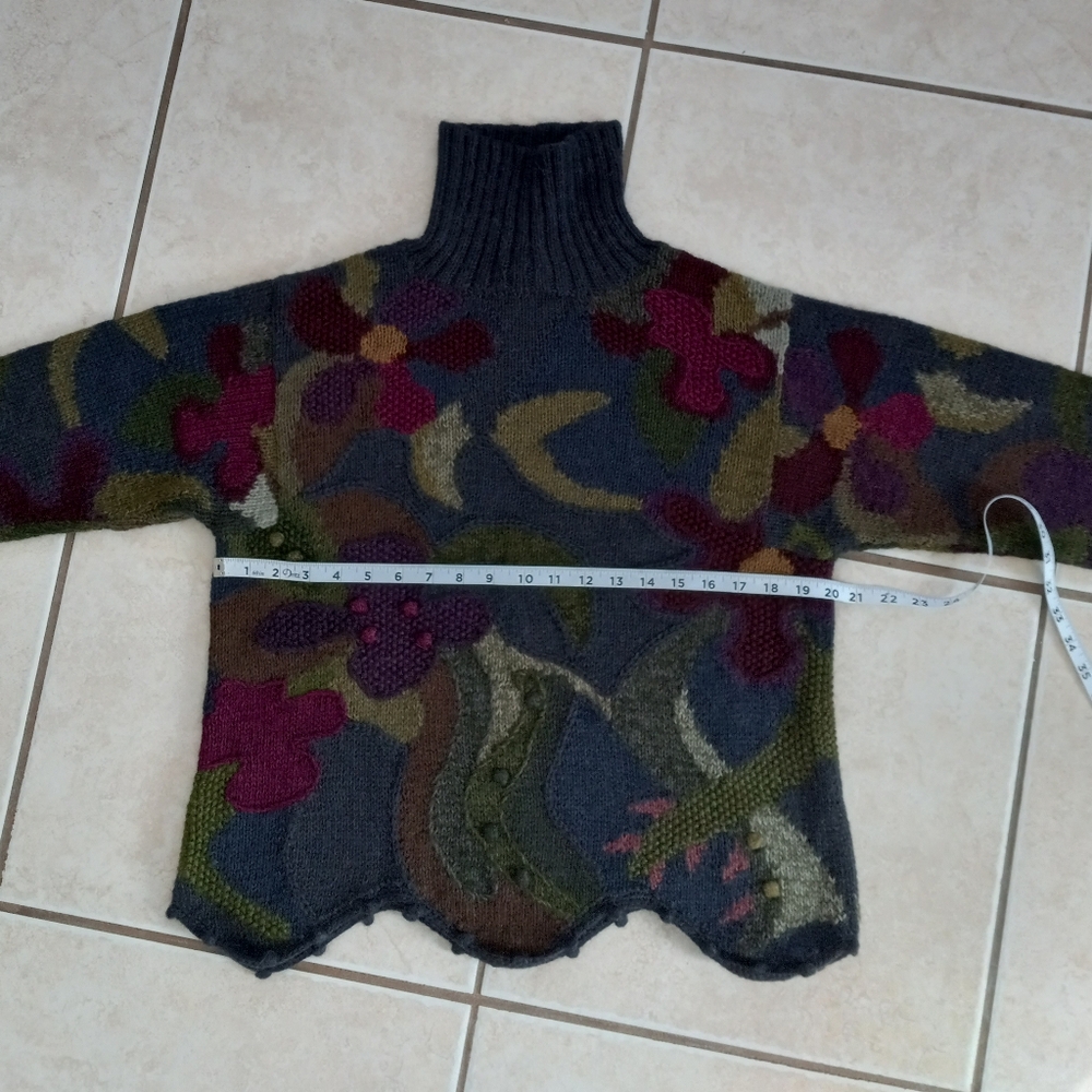 Peruvian Connection Aplaca Sweater Floral Patchwork Embroidery Pom Pom Artsy - Picture 13 of 16